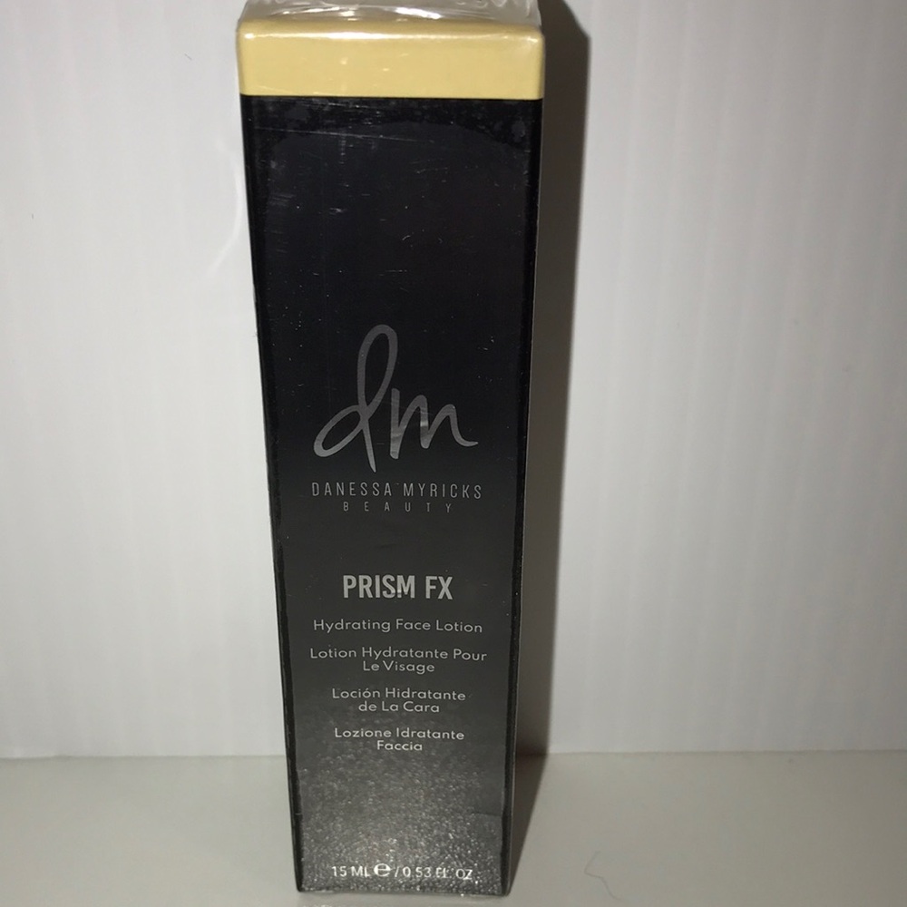Danessa Myricks Prism FX Hydrating Highlighter In Golden NEW